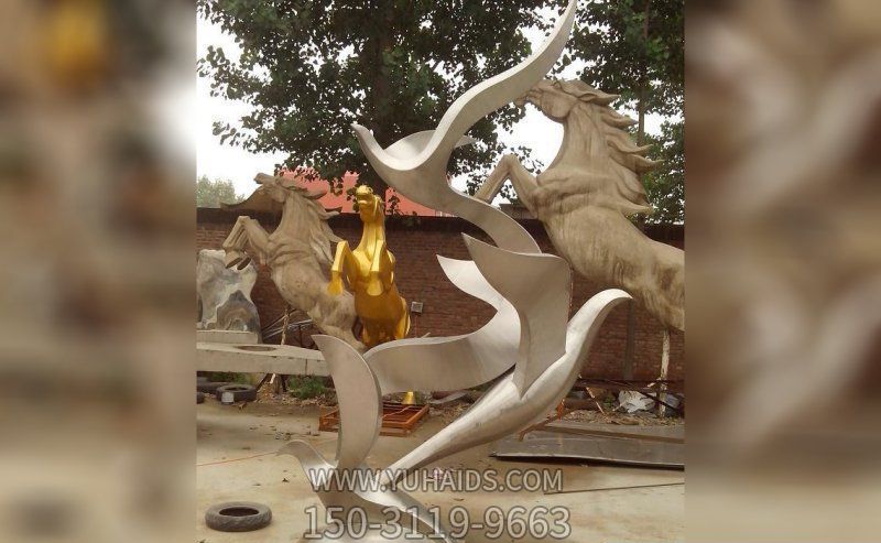 别墅法院庭院抽象不锈钢飞翔鸽子博鱼网页版