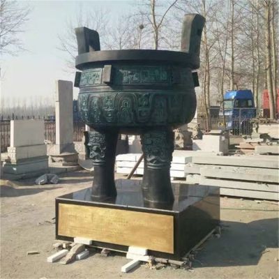 户外广场三足圆靑铜鼎博鱼网页版