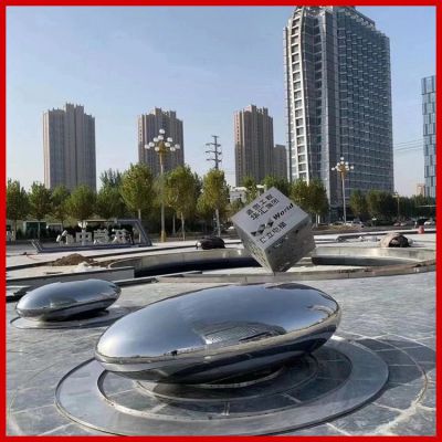 广场镜面不锈钢镜面大型鹅卵石博鱼网页版