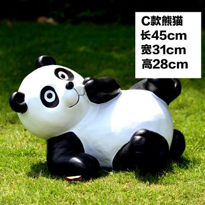 大学公园广场彩绘卡通玻璃钢熊猫博鱼网页版