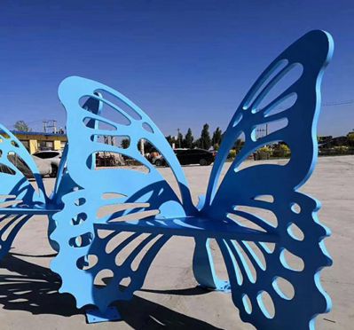 广场不锈钢蓝色蝴蝶博鱼网页版