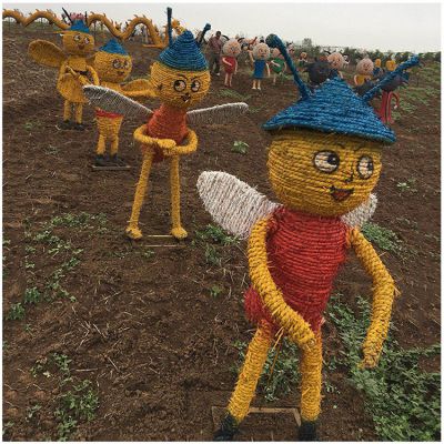 游乐园摆放稻草编织彩绘不锈钢蜜蜂博鱼网页版