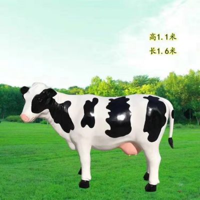 农场玻璃钢卡通园林景观动物摆件奶牛