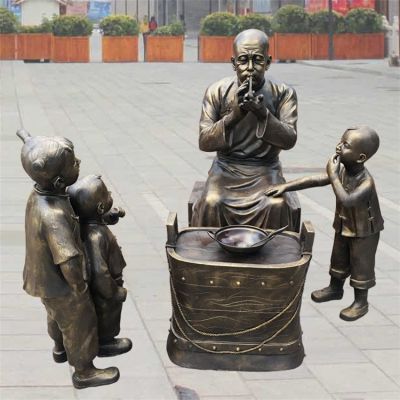 民俗文化户外街边玻璃钢仿铜吹糖人的人物景观摆件