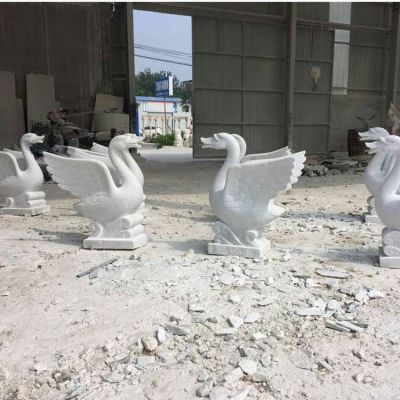 小区园林户外喷泉装饰汉白玉雕刻天鹅喷水景观博鱼网页版