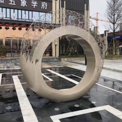 校园广场不锈钢创意镂空圆环博鱼网页版
