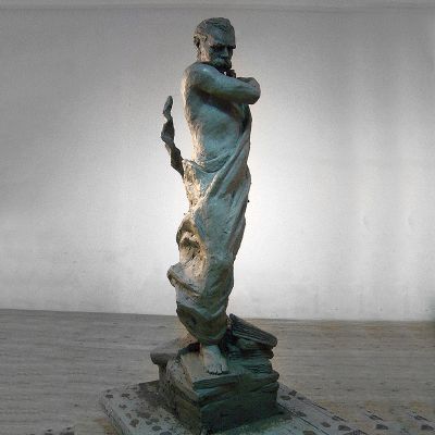 广场铜雕德国哲学家尼采博鱼网页版