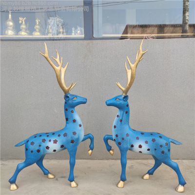 景区园林摆放玻璃钢喷漆梅花鹿小品博鱼网页版