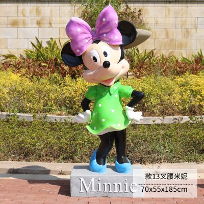 花园一只叉腰的玻璃钢米老鼠博鱼网页版