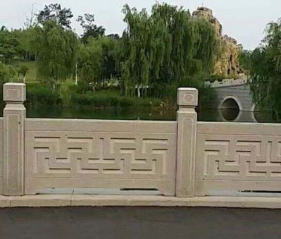 湖边花岗岩浮雕栏板景观博鱼网页版