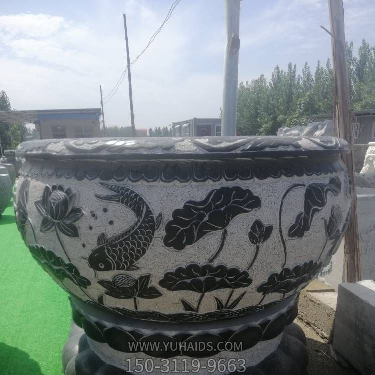 大型户外浮雕莲花青石石雕花盆博鱼网页版