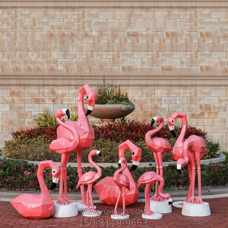 游乐场摆放一群玻璃钢火烈鸟博鱼网页版
