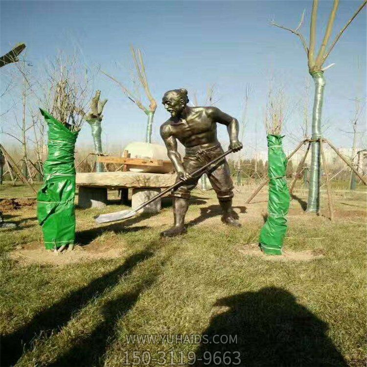 城市街道玻璃钢仿铜干农活的人物景观博鱼网页版