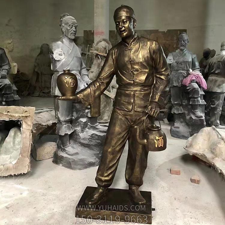 酒文化玻璃钢仿铜拿酒的人物景观博鱼网页版