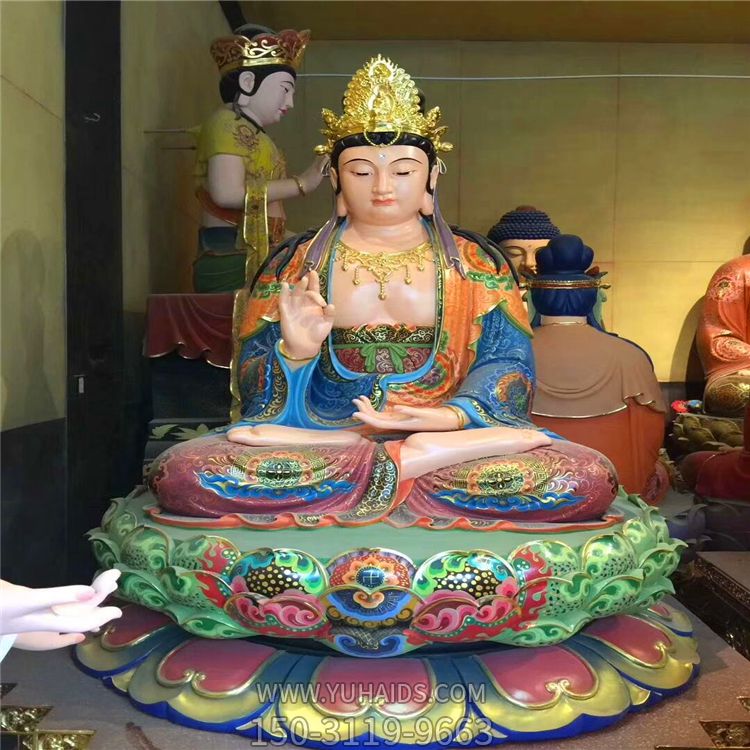 景区玻璃钢彩绘佛像坐着的三圣博鱼网页版