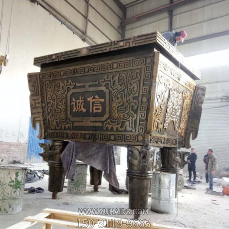 仿古青铜寺庙大型户外鼎博鱼网页版
