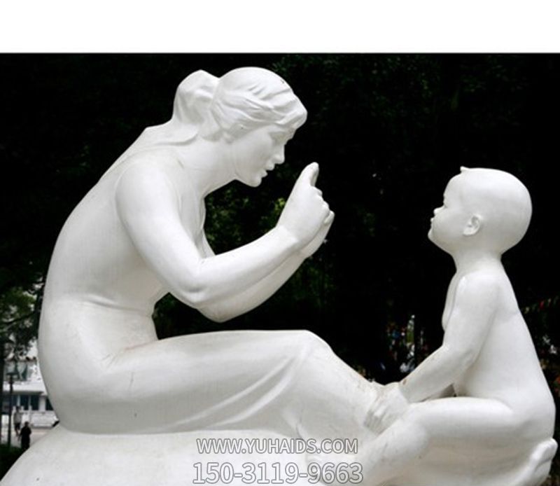 汉白玉母亲讲故事石雕亲情博鱼网页版