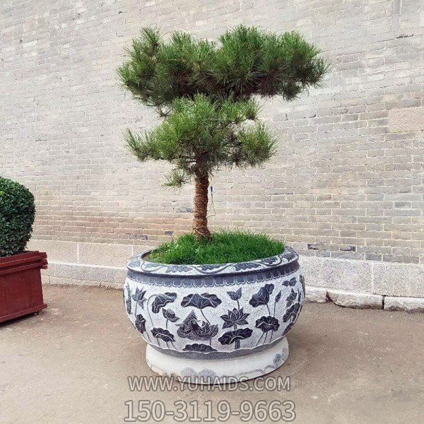 街道摆放仿古青石浮雕荷花花盆博鱼网页版