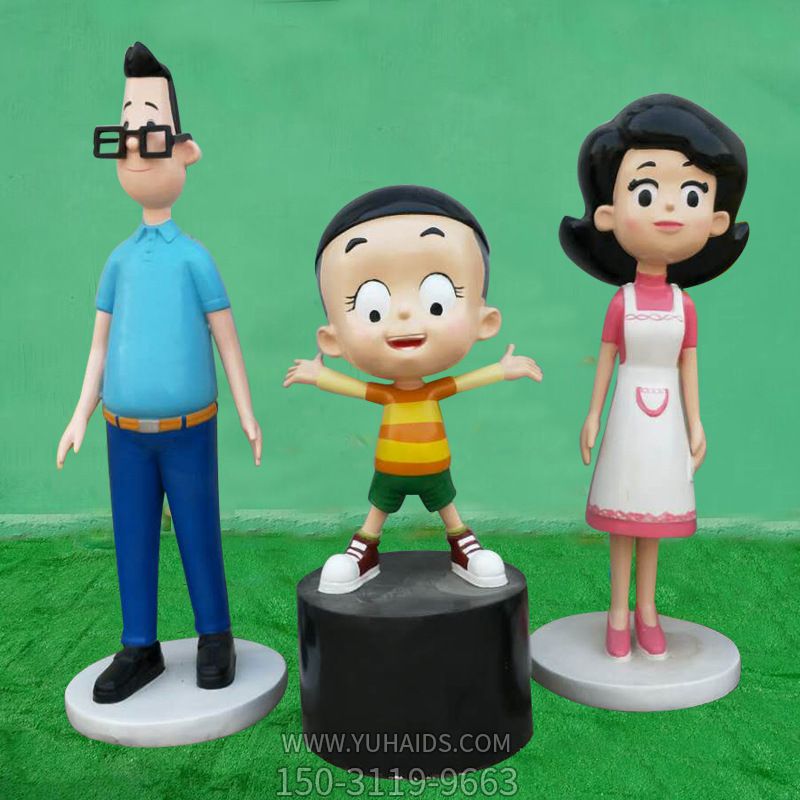 游乐园大头儿子一家彩绘玻璃钢卡通人物博鱼网页版