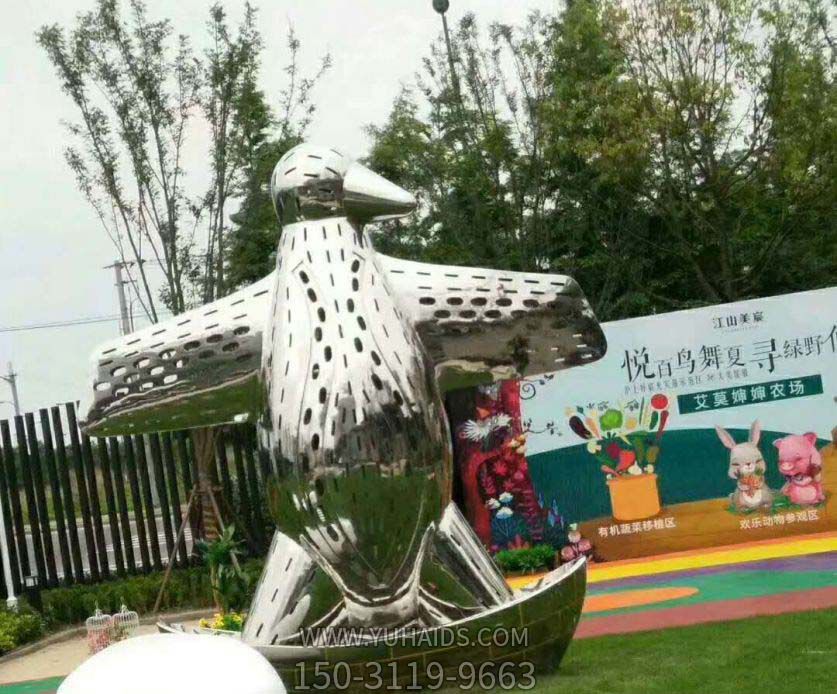 不锈钢镜面创意镂空企鹅博鱼网页版