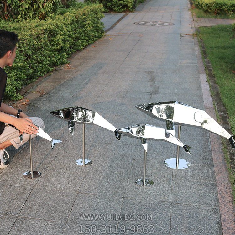 喷泉水景户外园林抽象几何不锈钢小鱼景观博鱼网页版