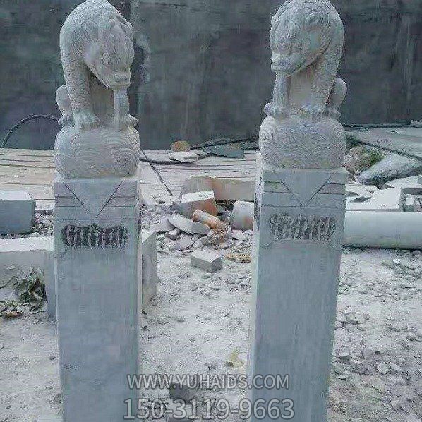 园林庭院中式仿古青石狮子拴马柱装饰摆件博鱼网页版