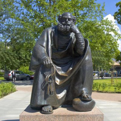 公园铜雕世界名人俄国批判现实主义作家托尔斯泰博鱼网页版