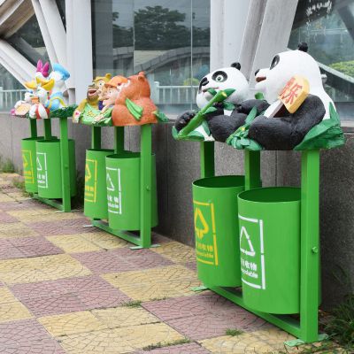 游乐场摆放卡通玻璃钢垃圾桶博鱼网页版