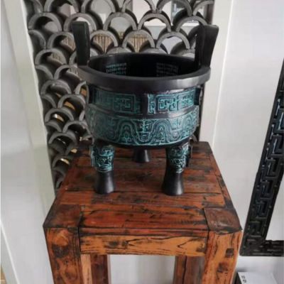 小型仿古青铜器鼎博鱼网页版