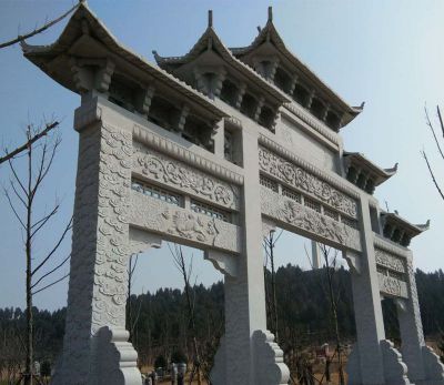 大型青石仿古三门斗拱建筑门楼牌坊景观石雕