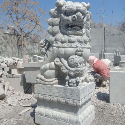 公园户外大理石石雕大型仿真动物狮子博鱼网页版
