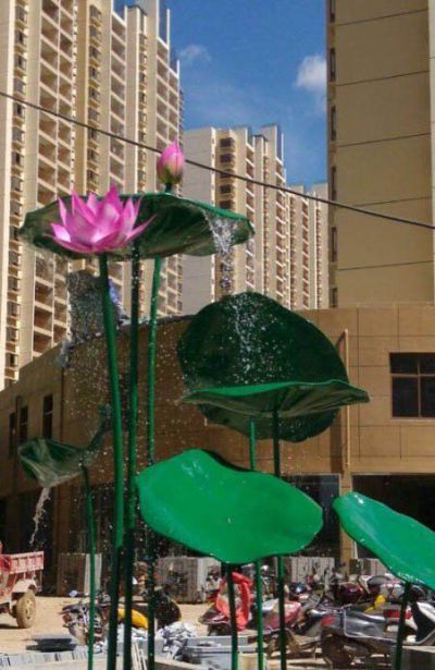 小区不锈钢彩色莲花和莲叶景观博鱼网页版