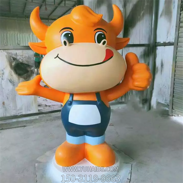 卡通牛玻璃钢公仔小牛博鱼网页版