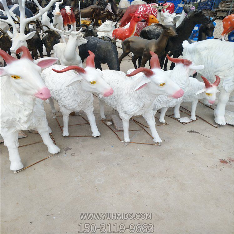 生态农场摆放玻璃钢仿真山羊动物博鱼网页版