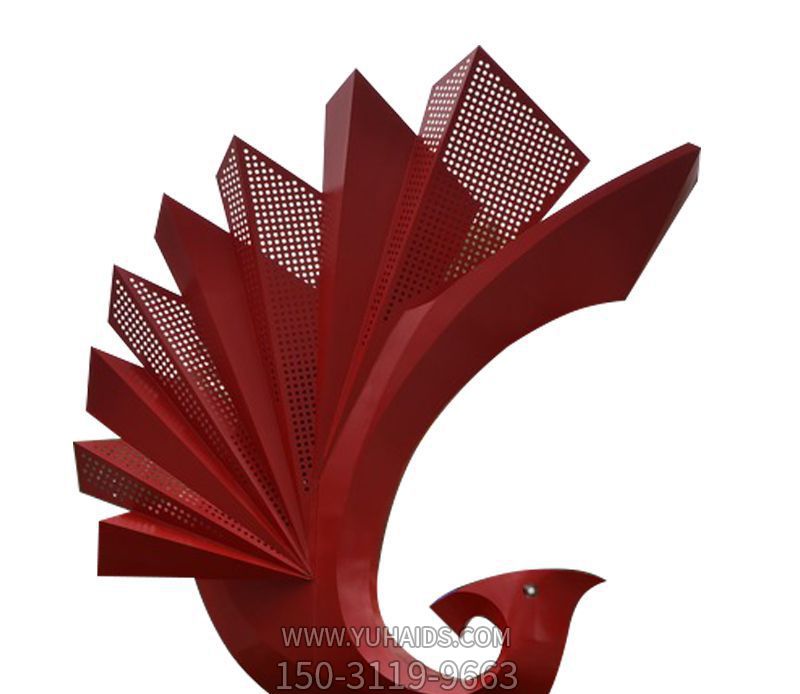 街道广场摆放的不锈钢创意孔雀博鱼网页版