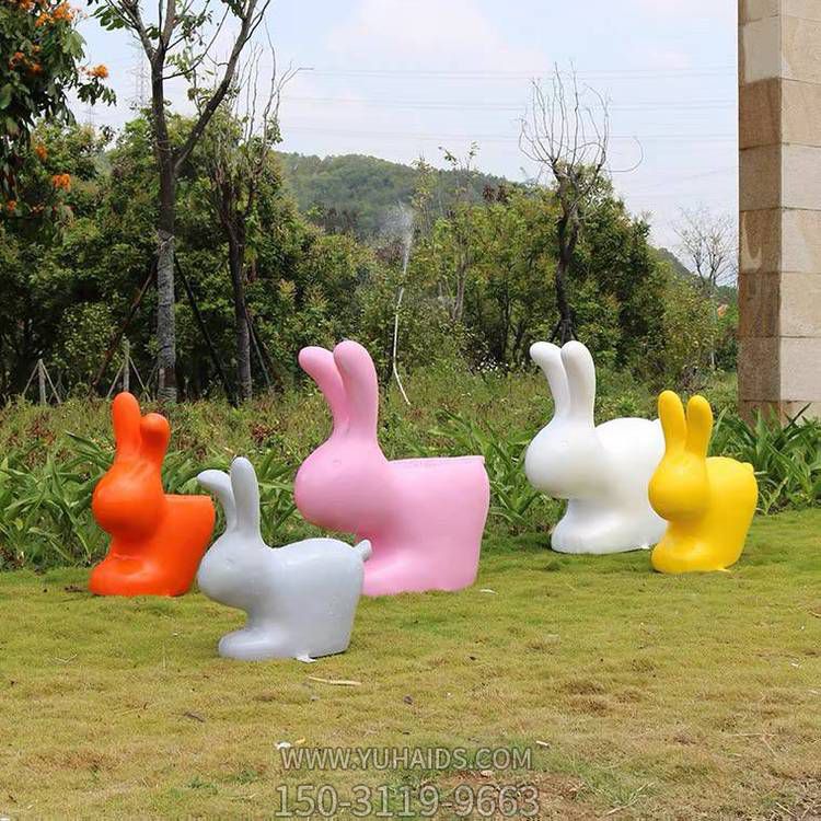 户外公园抽象玻璃钢卡通兔子博鱼网页版