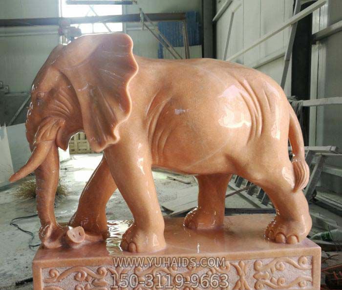 户外大型石雕晚霞红石雕大象博鱼网页版