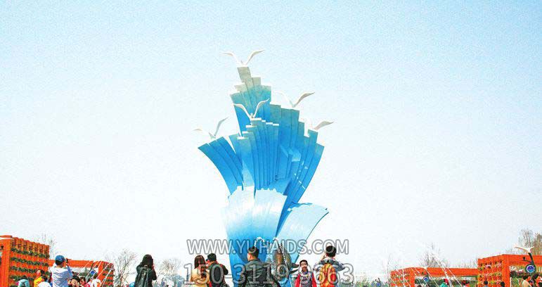 海浪浪花博鱼网页版-海边景区大型蓝色不锈钢海浪浪花博鱼网页版