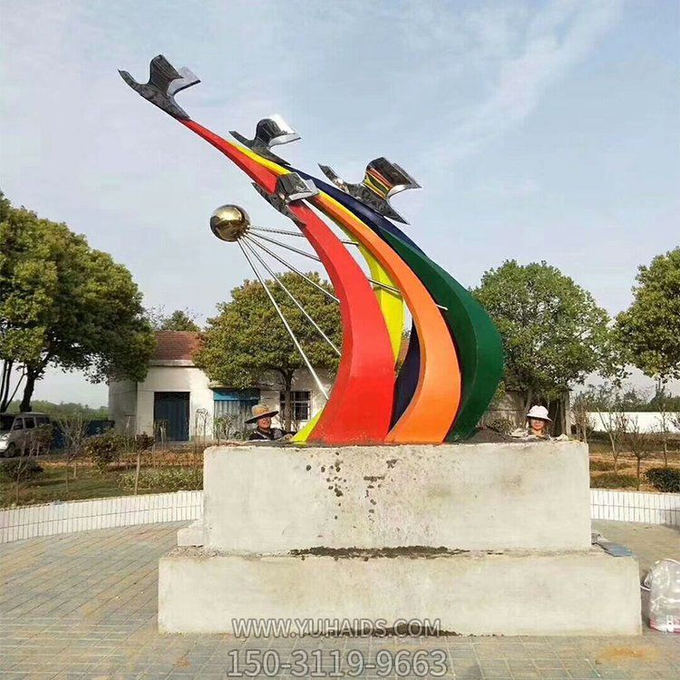 校园广场抽象不锈钢喷漆主题飞越博鱼网页版