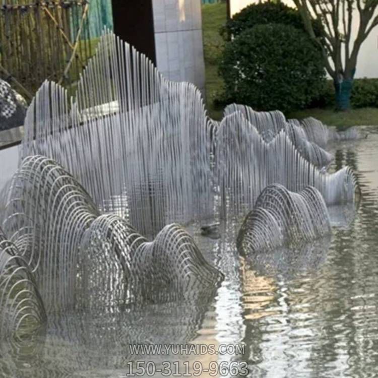 小区大型镂空铁艺不锈钢假山喷泉水景摆件博鱼网页版