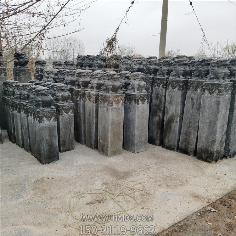 酒店景区门前摆放青石仿古雕刻十二生肖拴马柱博鱼网页版