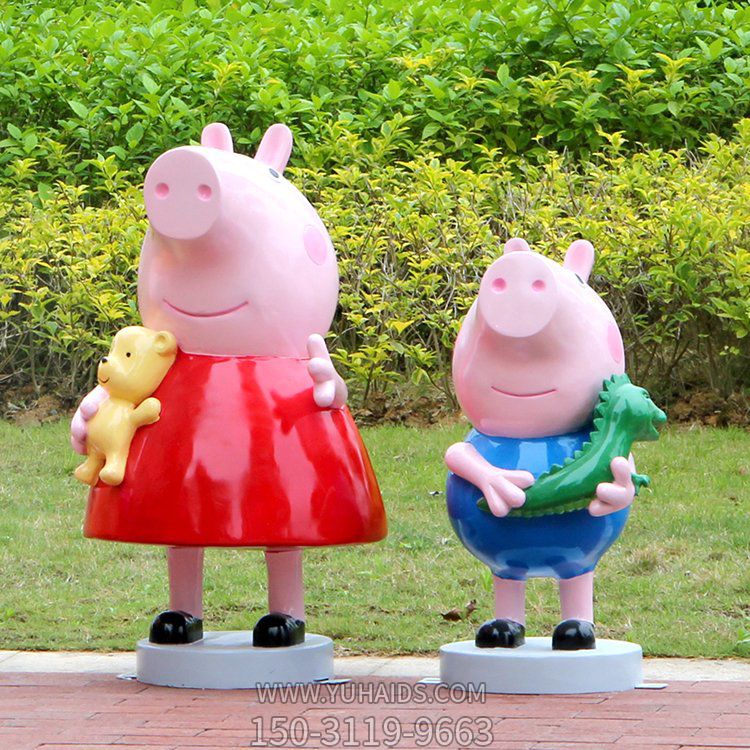 小猪佩奇和乔治玻璃钢卡通博鱼网页版