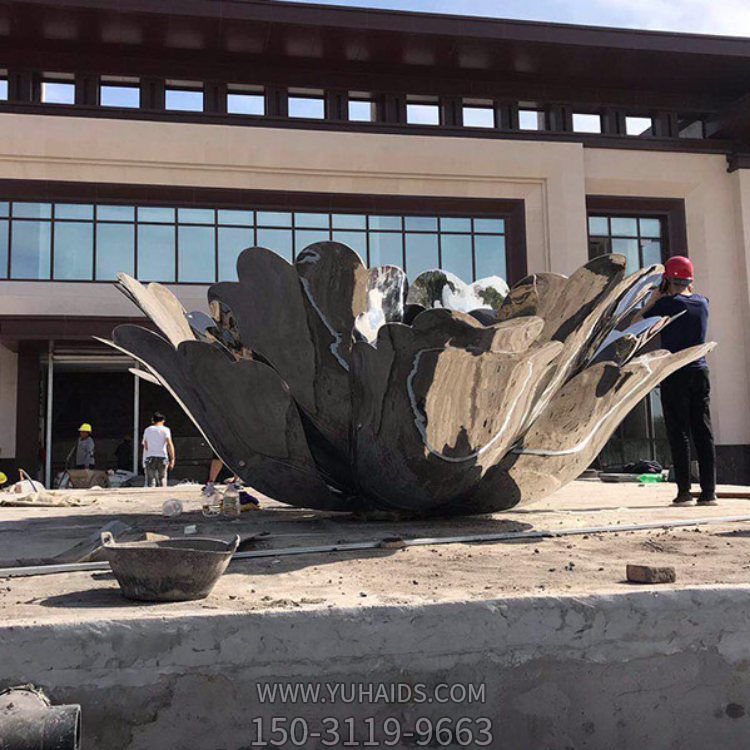 酒店室外不锈钢镜面荷花水池喷泉摆件博鱼网页版