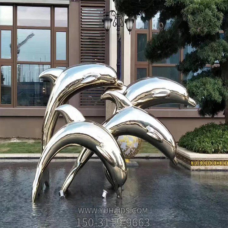 别墅会所水景不锈钢镜面跳跃的海豚博鱼网页版