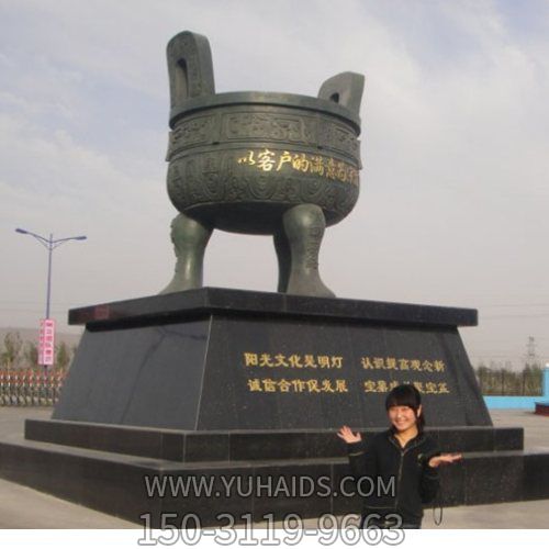 户外广场大型仿古青铜器鼎博鱼网页版