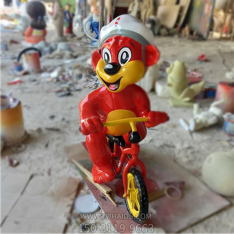 儿童乐园摆放玻璃钢卡通小熊骑车公仔博鱼网页版