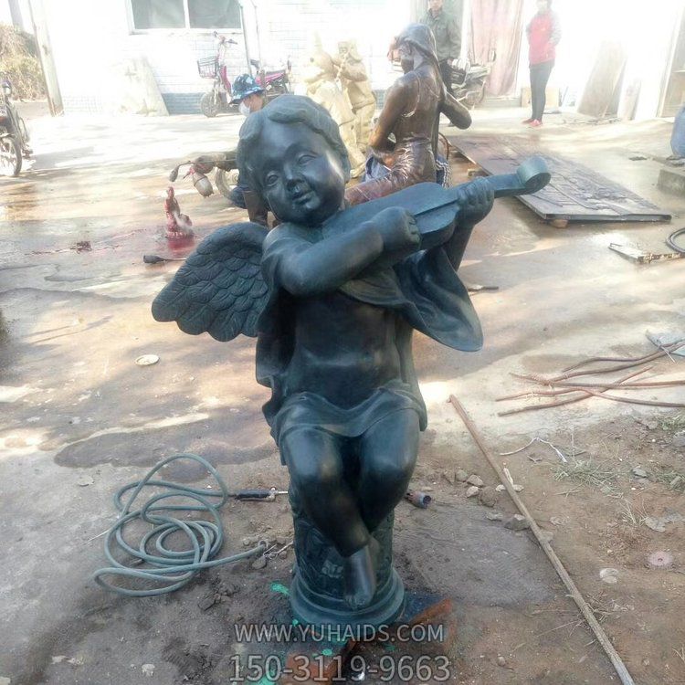 玻璃钢仿青铜小天使弹小提琴别墅园林博鱼网页版