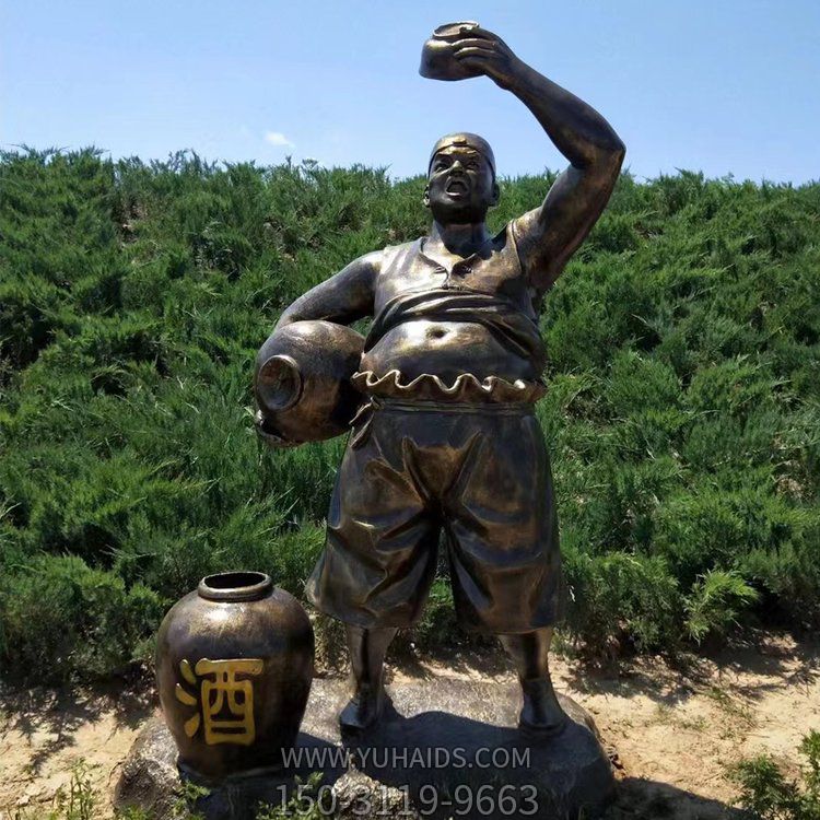 户外园林玻璃钢仿铜抱着酒桶 的人物景观酒文化博鱼网页版