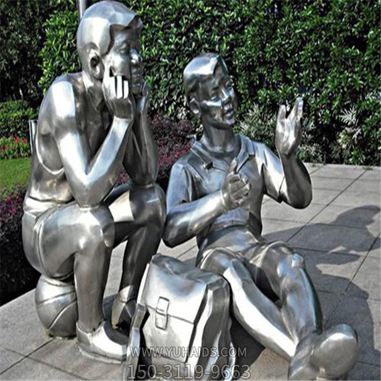 广场摆放不锈钢学生人物博鱼网页版