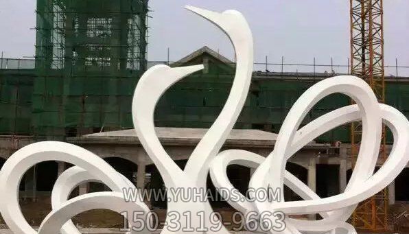城市广场抽象个性玻璃钢天鹅博鱼网页版